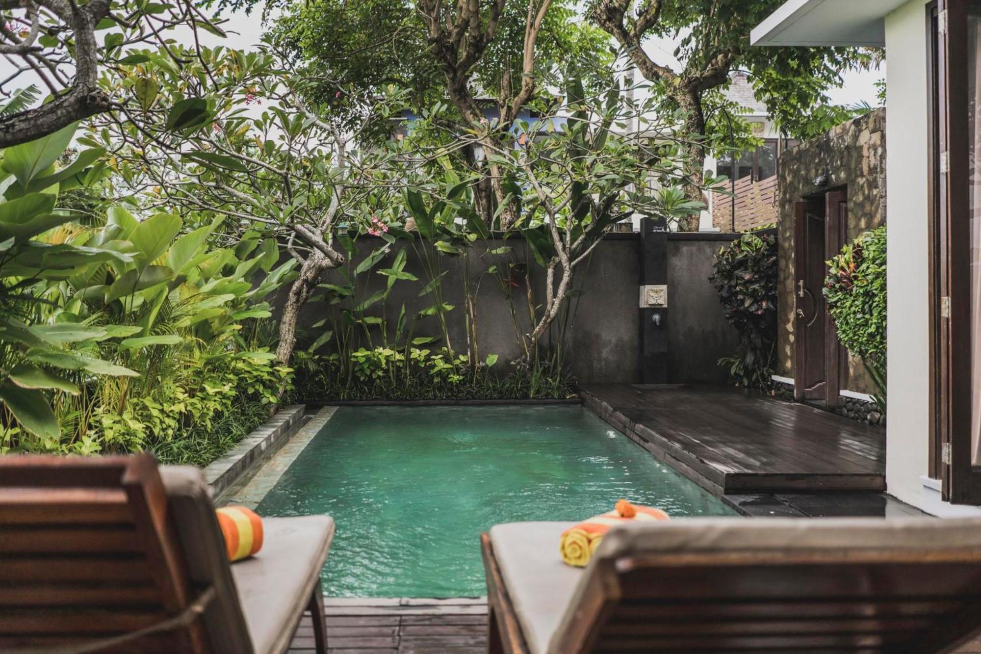Canggu Circle Villa By Ini Vie Hospitality Exterior foto